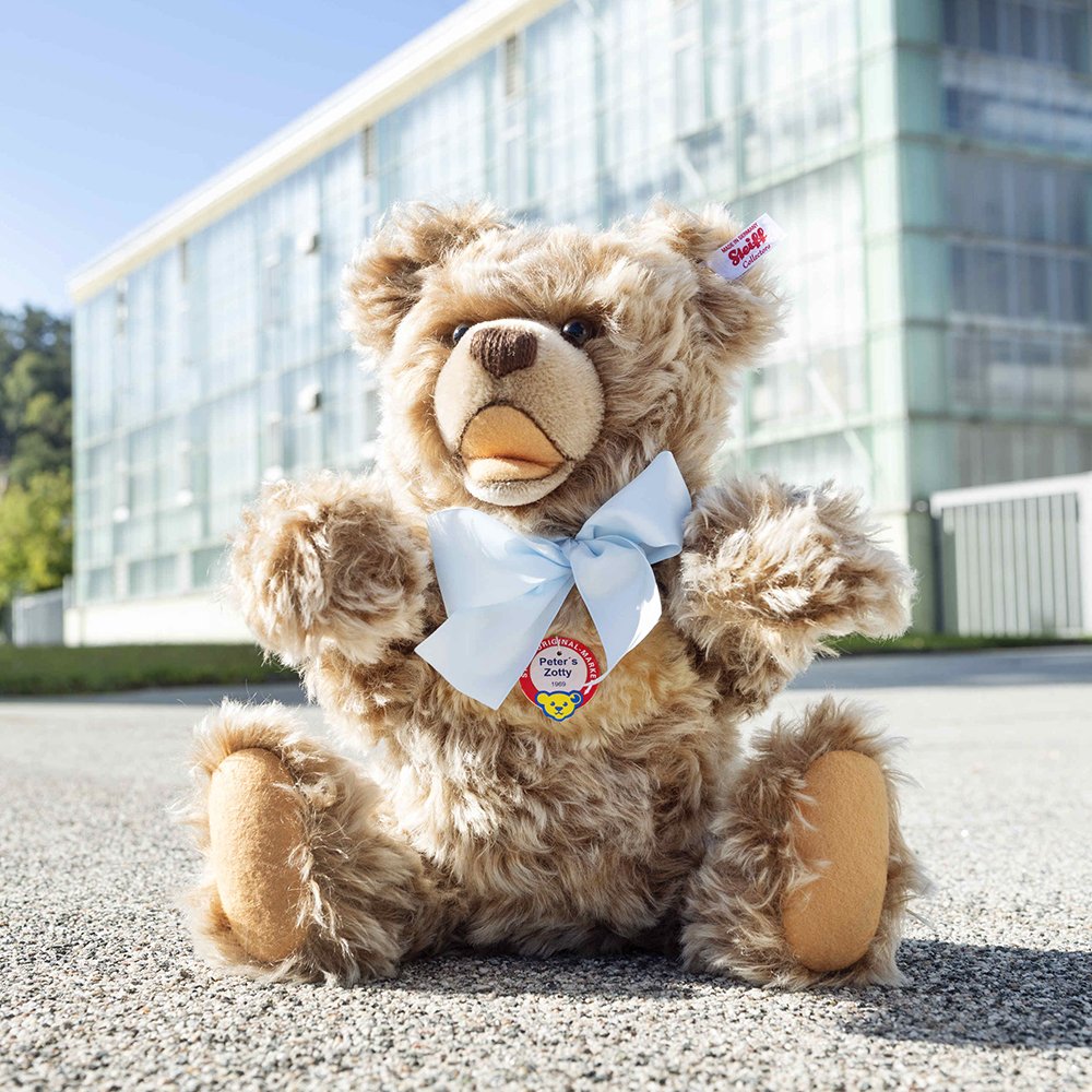 Steiff 德國金耳釦泰迪熊: Peter's Zotty Teddy Bear
